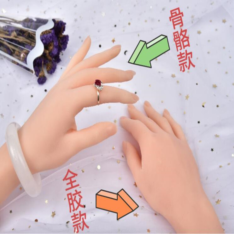 2025 Real Female Hand Mannequi - Body Jewelry Plus recension och pris
