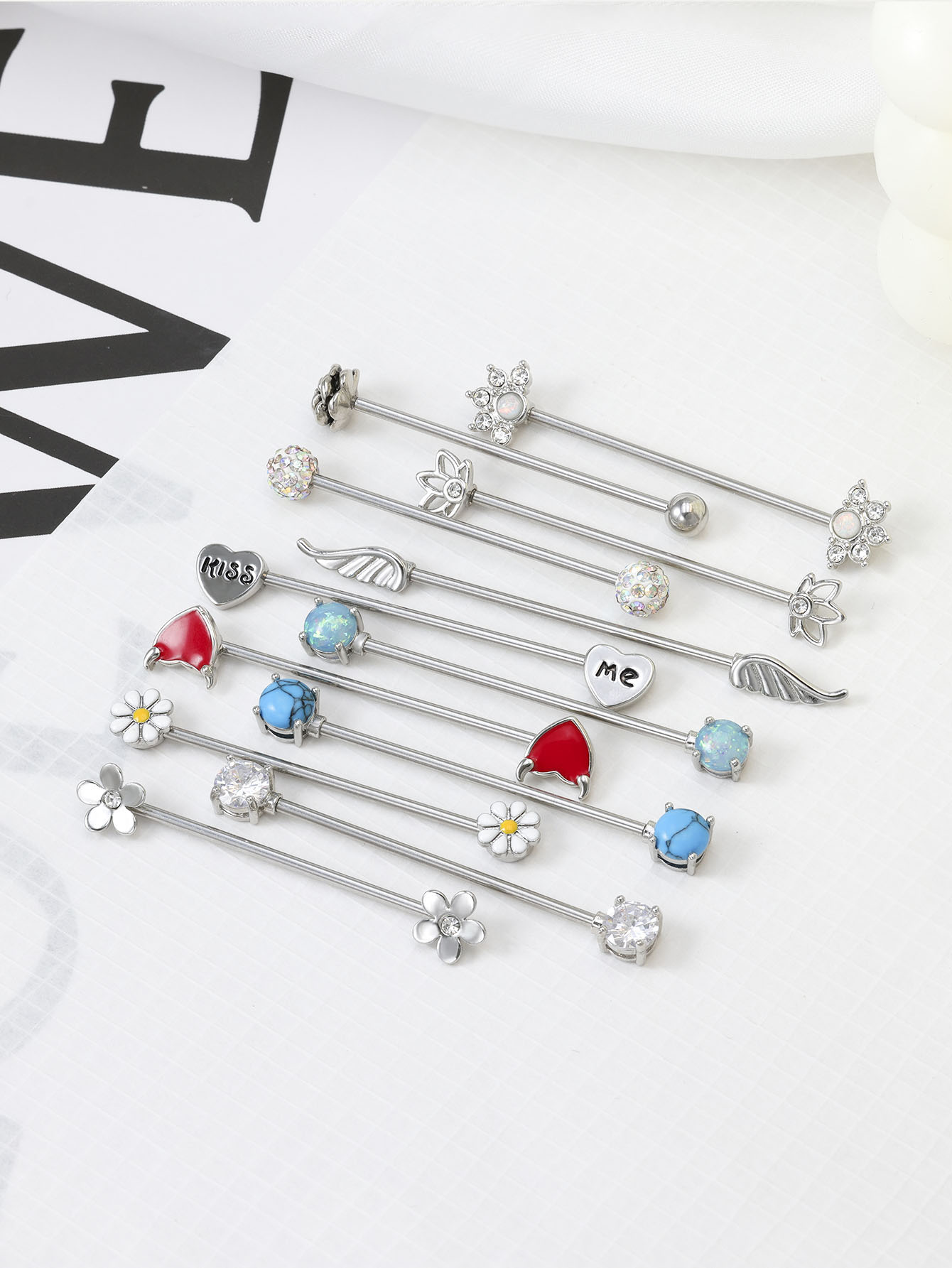 16G Arrows Hearts Industrial B - Body Jewelry Surgical Steel recension och pris